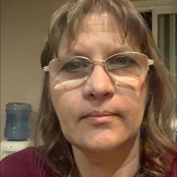 Meet your Posher, Alisha - Picture 1 of 1